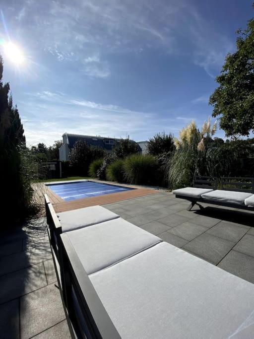 Villa Mit Pool 锡格堡 外观 照片